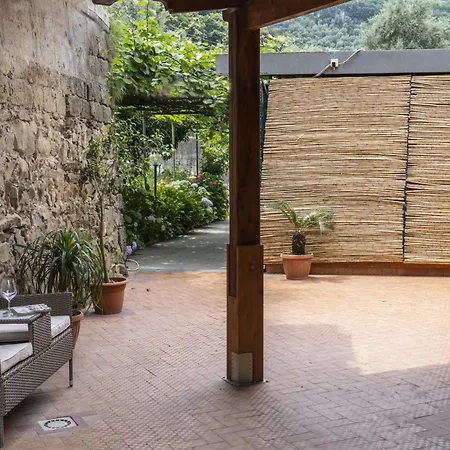 La Natura X6 With Garden And Free Private Parking *